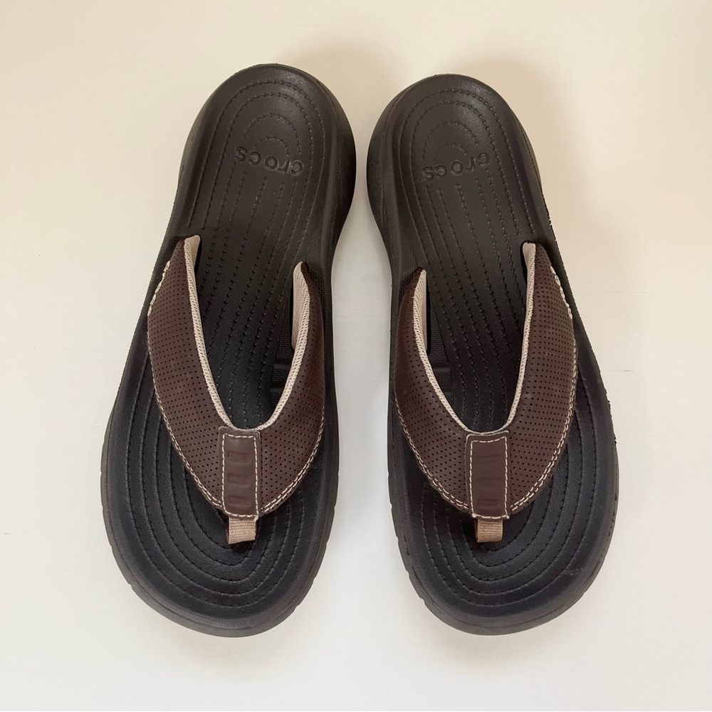 CROCS Bogota Flips Espresso M8